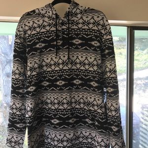 White and black on the byas hoodie/hoody size XL